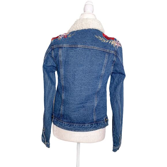 Love Tree Flora Embroidered Denim Jacket Small NWT - Picture 5 of 14